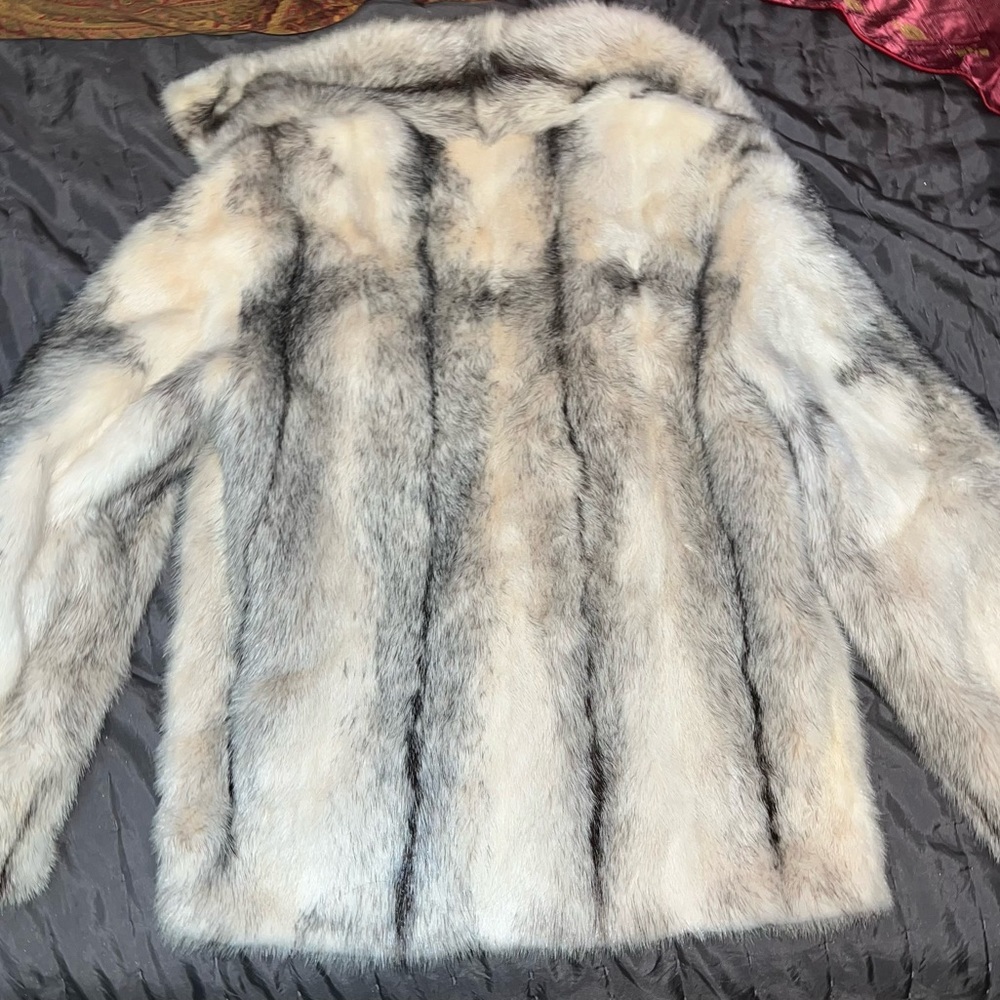 Pam Mahoney of Dallas Mink Coat - Picture 4 of 10